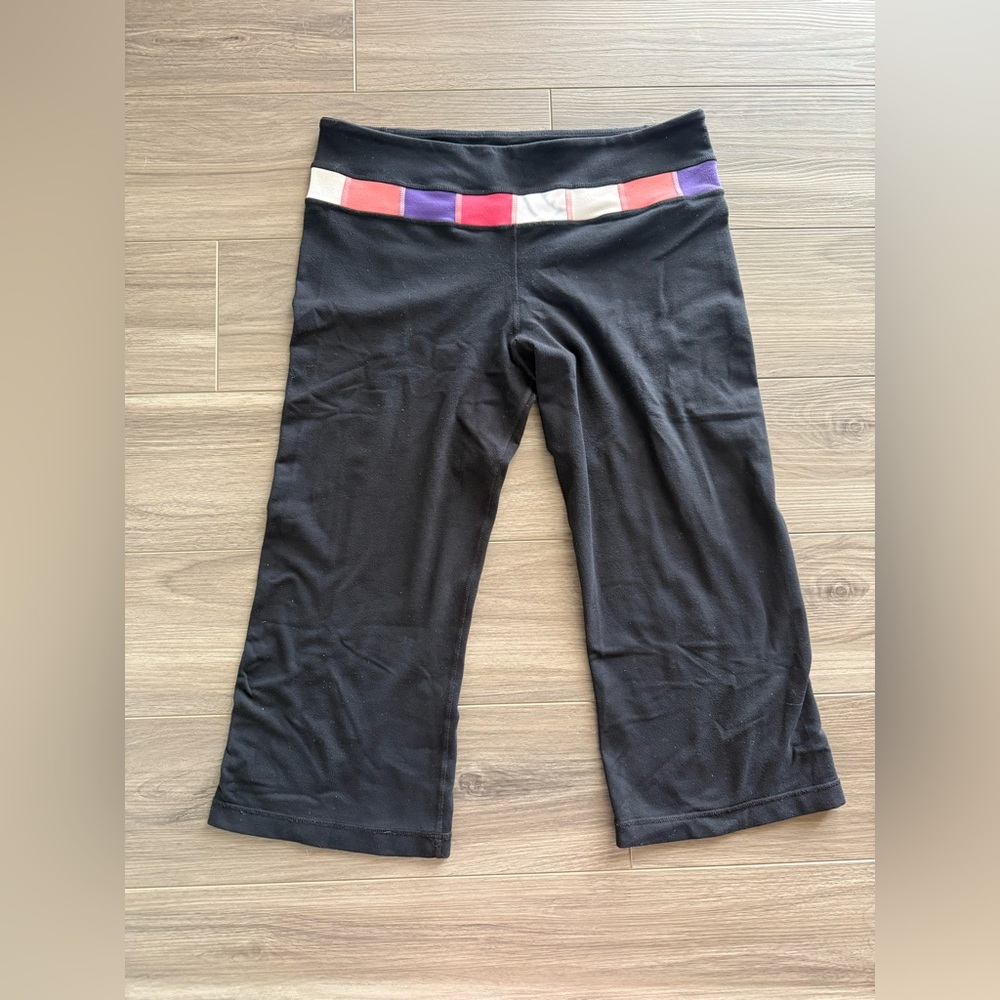 Lululemon crops